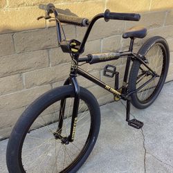 2020 Fit Tripper 26" BMX Bike-Gloss Black Like New, Barley Used 