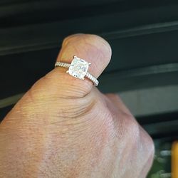 Diamond ring Shane co