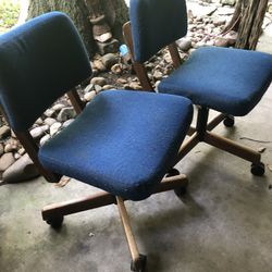 Office Chairs 