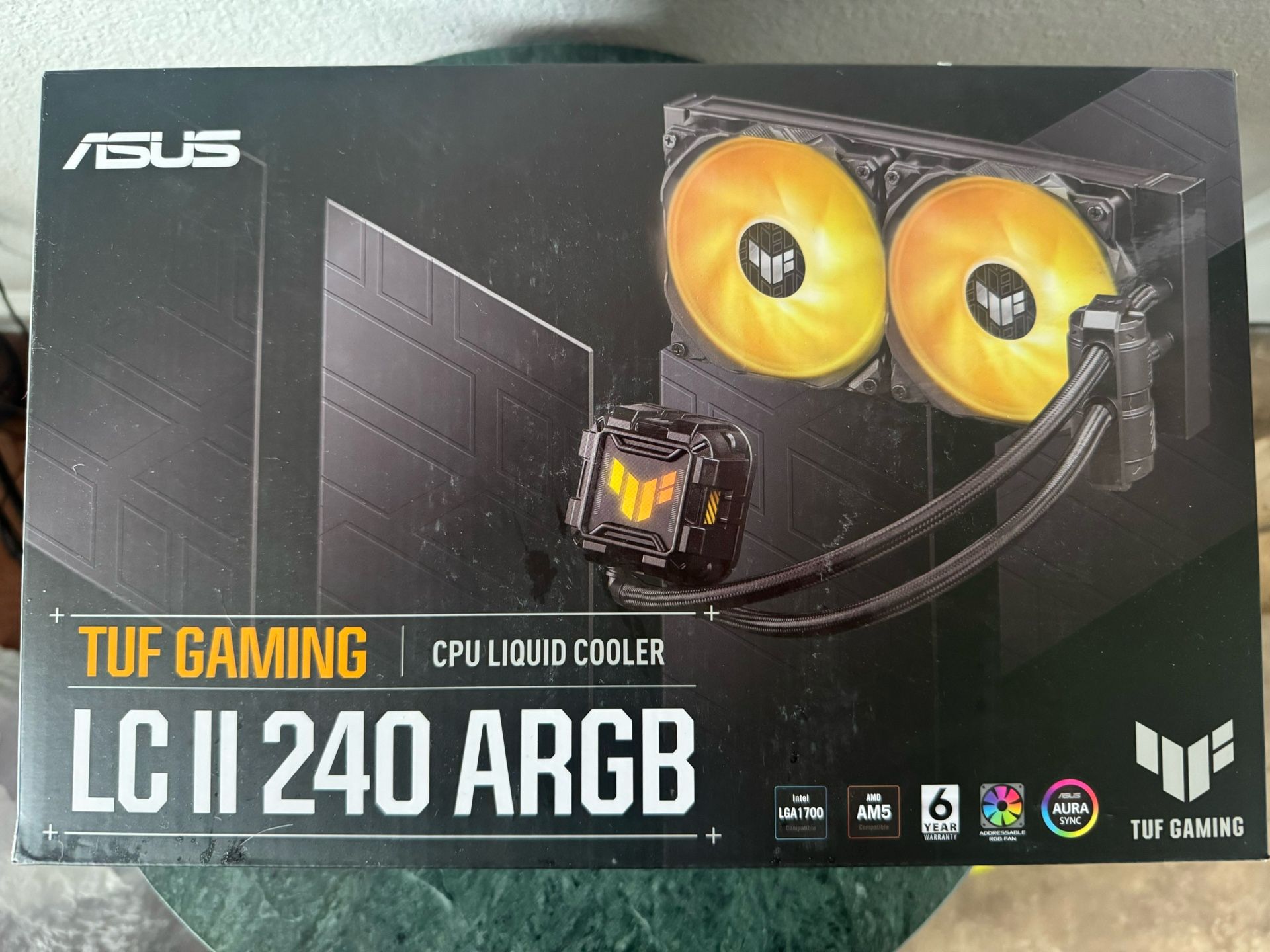 TUF GAMING CPU Liquid Cooler (LC II 240 ARGB)