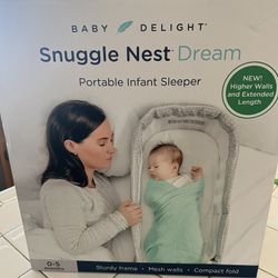 Portable Infant Sleeper 