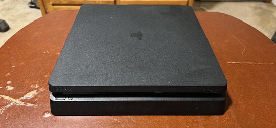PS4 slim