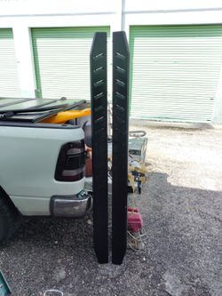 Truck steps