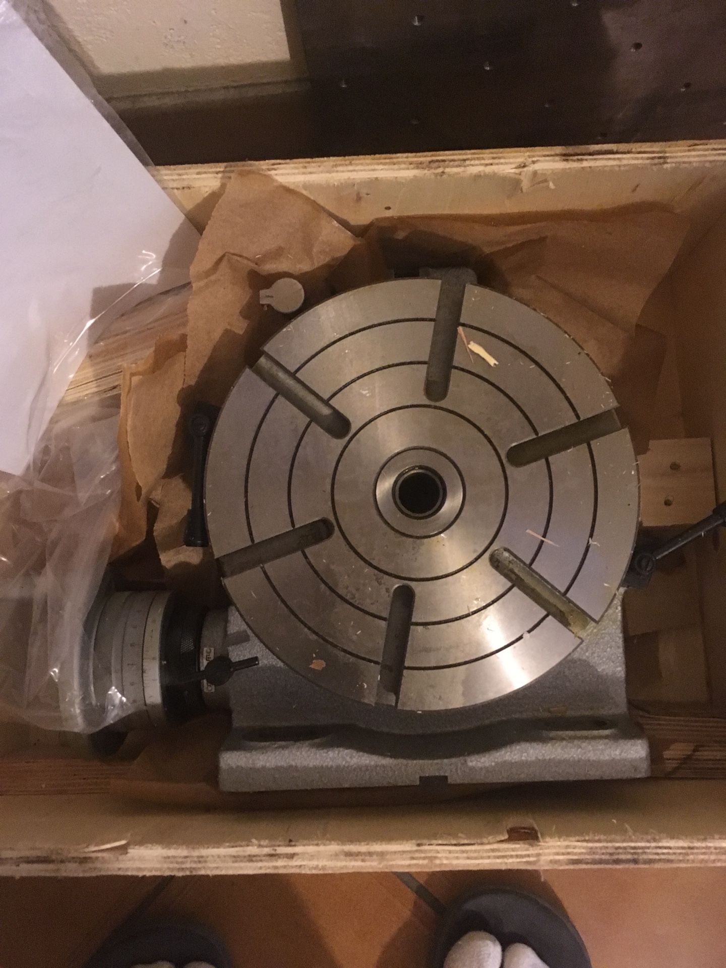 Rotary table, 10” precisión horizontal and vertical