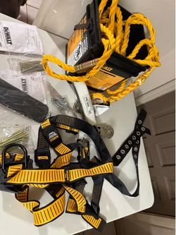 DeWalt Rooftop Safety Kit