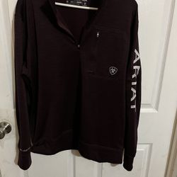 Ariat Long Sleeve Sweatshirt Size (M)