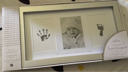 Hallmark Baby Hand and Footprint Frame Kit