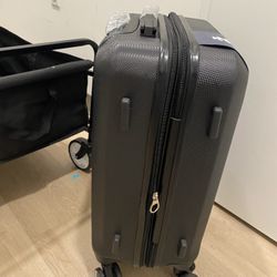 Brand New Suite Case With Combination Lock Never Used 