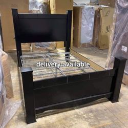 Mirlotown Queen Poste Bed 👉bedroom Set💥 Brand New 🌸