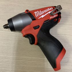 Mílwaukee New 3/8” Impact M12 Fuel
