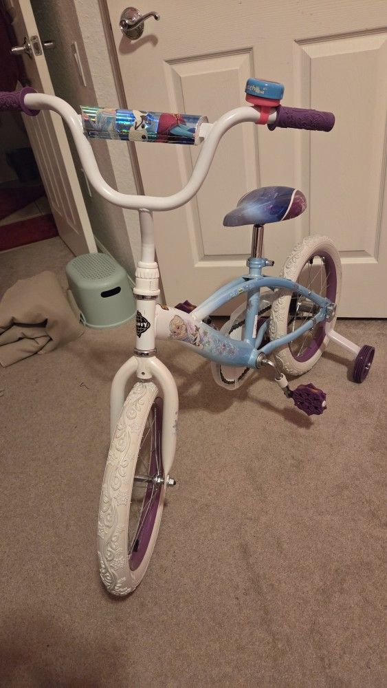 Girls Bike Frozen