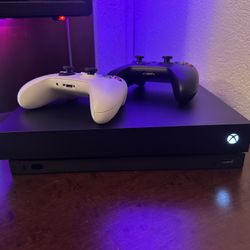 Xbox One X 1TB + 2 Controllers, 6 Top Games & Rare Fortnite Darkfire Bundle