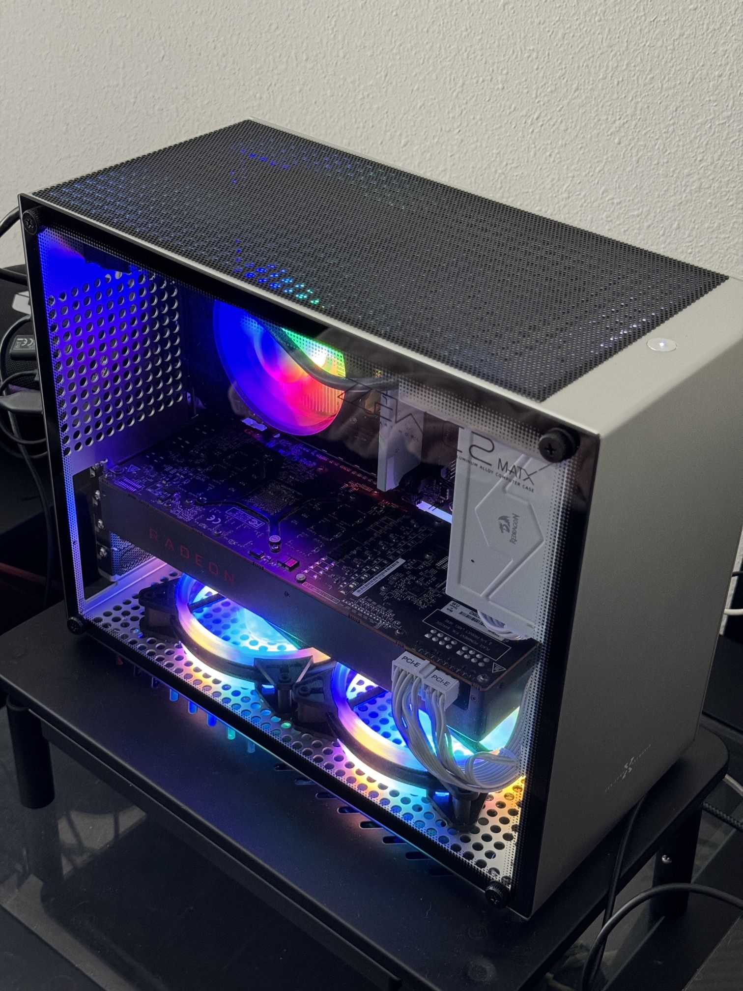 Red Dragon Smallest Itx Gaming Case Mini ITX Gaming PC