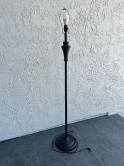 StyleCraft Signature 5’ Bronze Floor Lamp No Shade Included