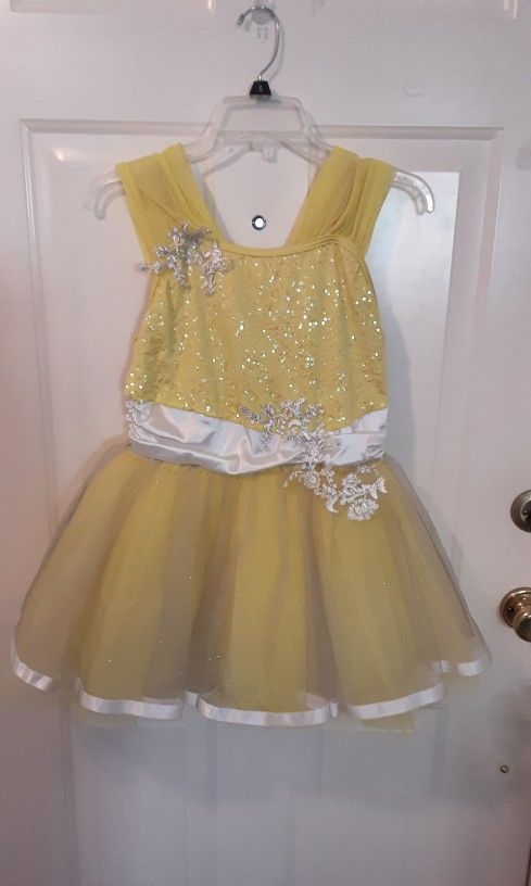 Performance Ballet Dress
(Adult Extra Small)