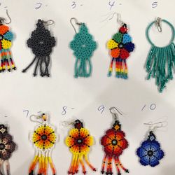 Aretes. 8.00