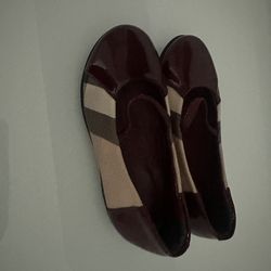 Authentic Burberry Burgundy Patent Leather & Nova Check Flats