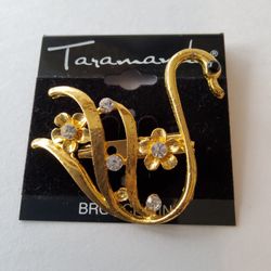 Brand New Gold Plated Swan Brooch  .  Size  . 2" .