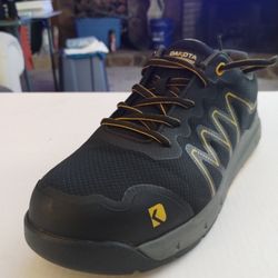 (Size 12) Like New, Dakota WorkPro Series Men's 3621 Steel Toe Steel Plate FreshTech Athletic Work shoes.