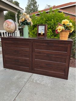 6 Drawer Modern Dresser Chest of Drawers Furniture Great Condition