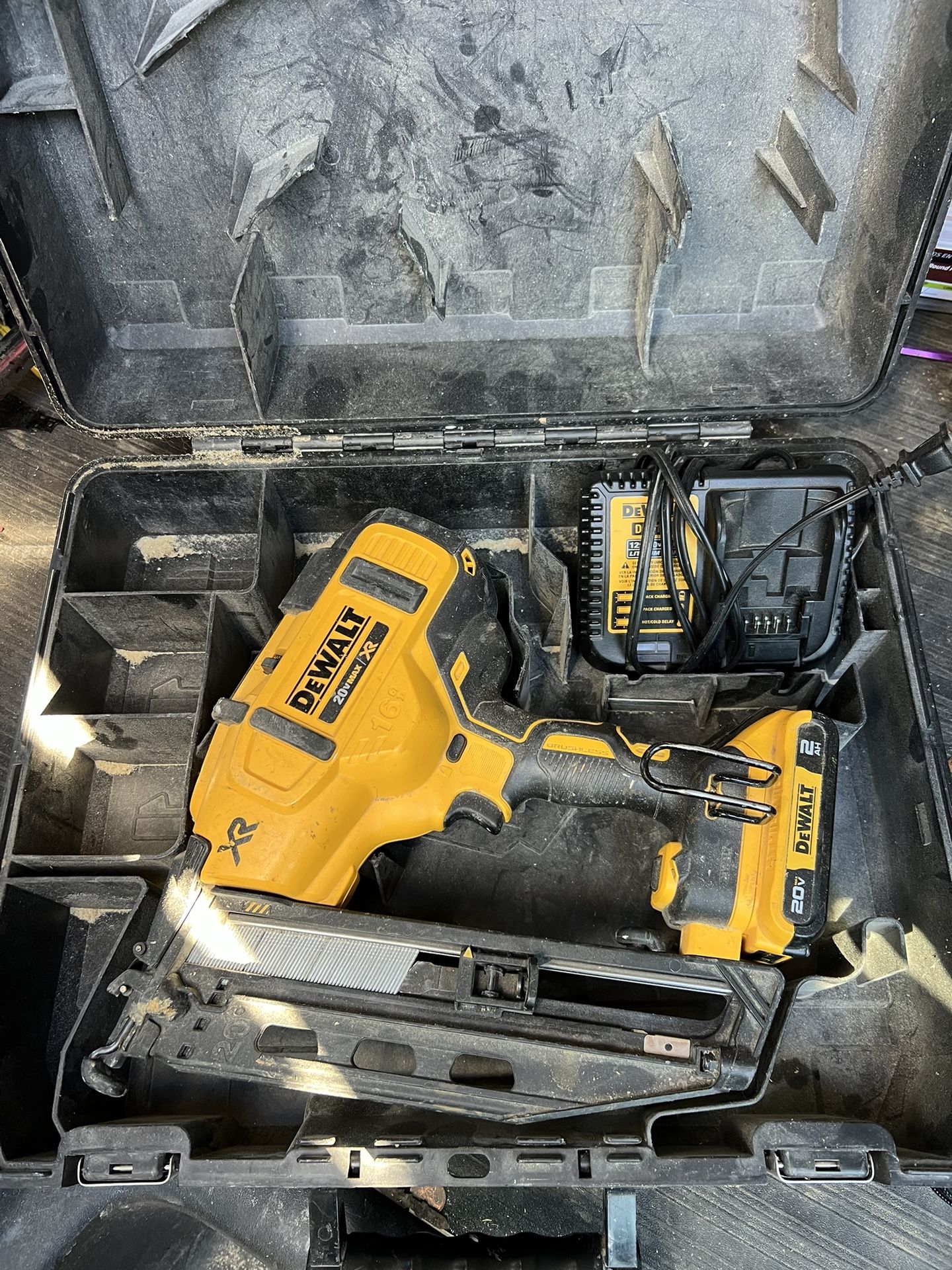 Dewalt Finish Nailer