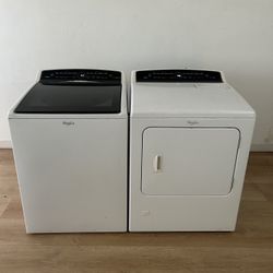 Whirlpool Washer & GAS Dryer