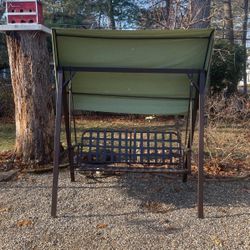 3 Seater Outdoor Metal Swing 