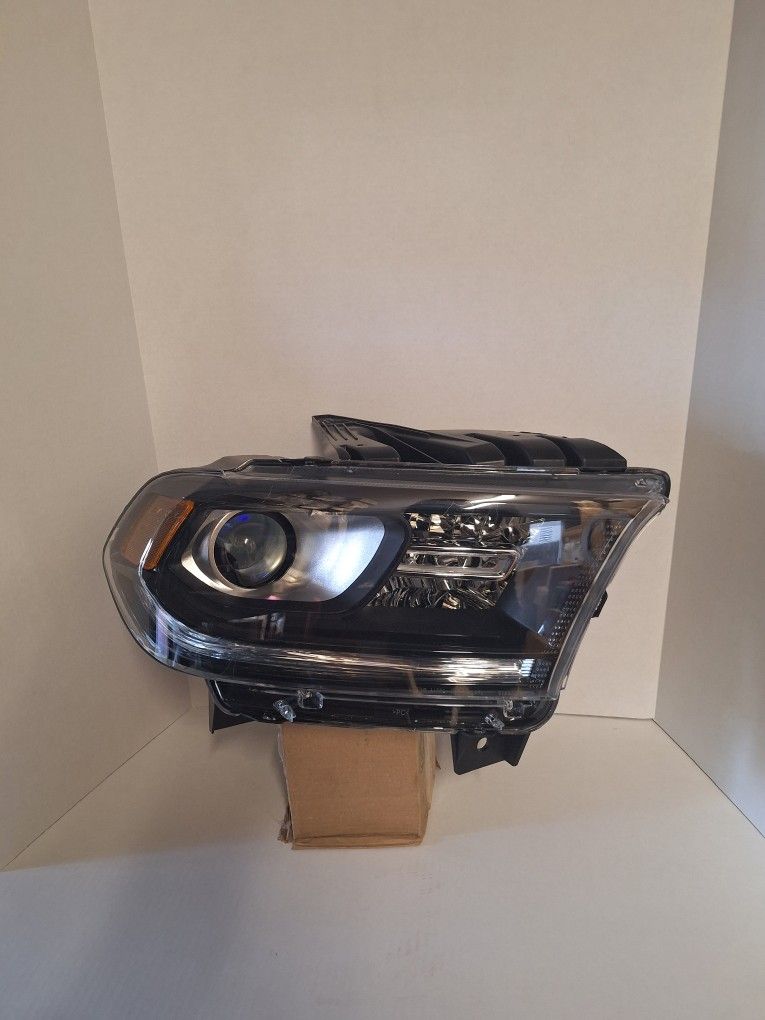 Dodge Durango 2014/2015 Headlight