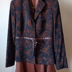 Nipon Boutique Suit, Blazer & Skirt, Size 8
