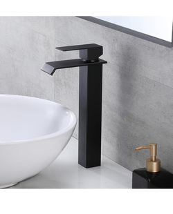 Black Bathroom Sink Faucet, Matte Black black And Nickel F16B $40