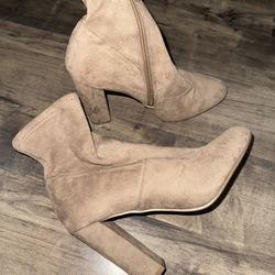 Steve Madden Suede Boots