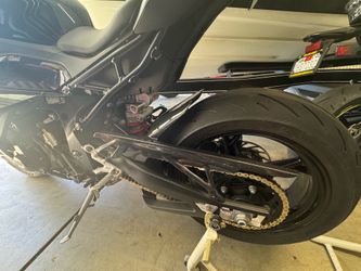 2022-2026 BMW s1000rr carbon rear tire hugger
