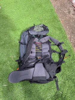 Lowe Alpine Contour III Internal Frame Hiking Backpack Green/Black (2)