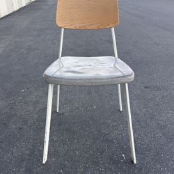 10 Chairs - 100 (set Only)