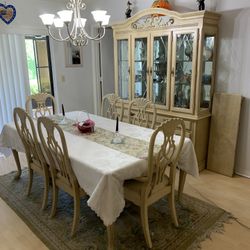 Complete Dining Table Set