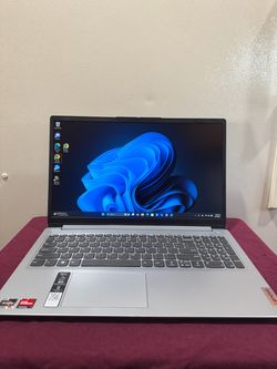 lightly‐used Laptop Lenovo IdeaPad 1 15ALC7 WITH charger