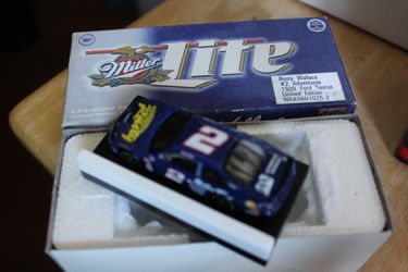 Rusty Wallace 1998 #2 Adventures 1:64 Action Diecast