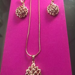 Set Of Earrings And Pendant Necklace