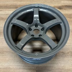 Rays Gramlights 57CR 18x9.5 +22/18x10.5 +22 5x114.3 Glossy Gray (Brand New Staggered Set of 4)