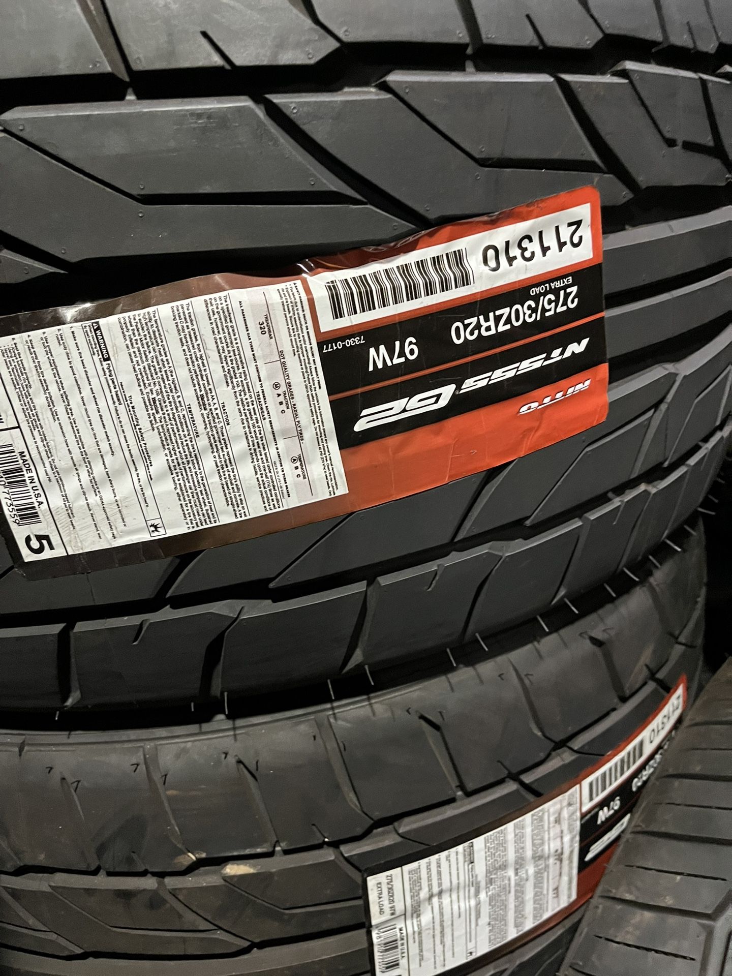NITTO NT555G2 275/30R20 TIRES FOR SALE!!!!