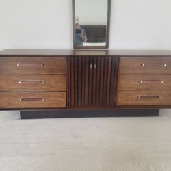 Solid Wood 7 Piece Bedroom Set