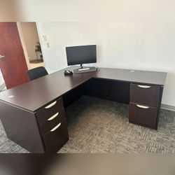 L-shaped Dark Brown Office Desk – Fort Myers, FL