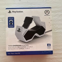 PS5 Controller Charging Station