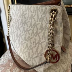 Michael Kors Bag 