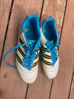 Adidas Predator soccer cleats men’s size 9