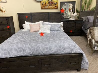 Queen Bedroom Set (with mattress)