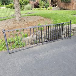 Free Metal Railing