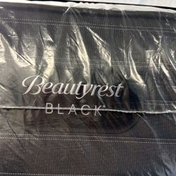 KING BEAUTY REST BLACK GRAND LIQUIDATION 