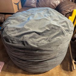 Giant Greg Bean Bag Chair Good Condition About 25in Tall And 32in Wide 