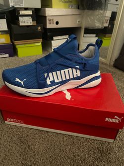 Nuevos Pumas talla 10 con caja